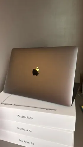 MacBook M1
