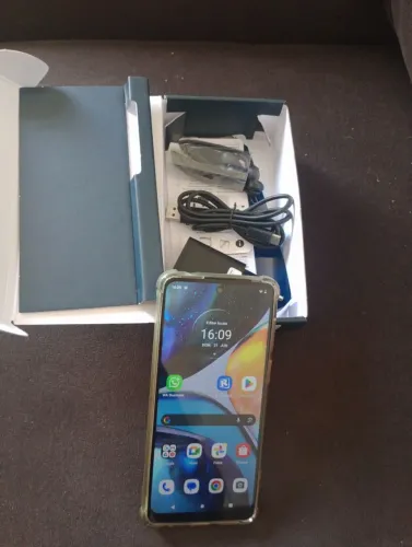 Celular Moto G22(ler descrição)