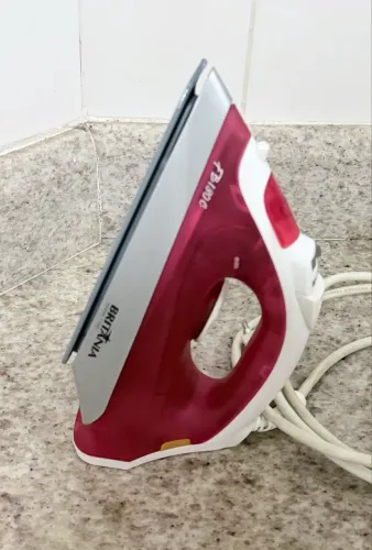 Ferro de Passar Britânia 127 V