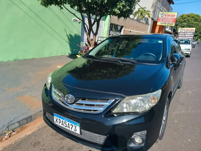 Toyota Corolla XEI 2.0 Flex 16V Aut. 2013