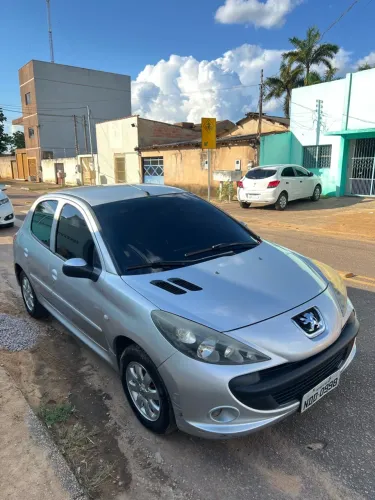 Peugeot 207 Sed. Passion XR Sport 1.4 Flex 8V 4P 2010