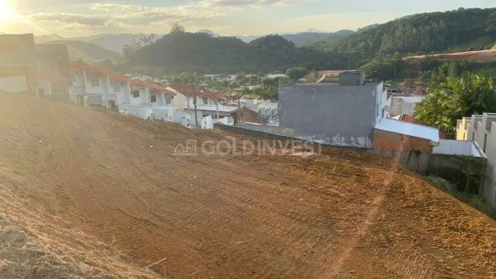 TERRENO À VENDA COM 255M2 BAIRRO TOMAZ COELHO | BRUSQUE SC