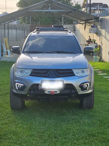 Mitsubishi Pajero HPE 3.2 4X4 T.i. Dies. 5P Aut. 2017