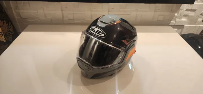 capacete modular escamoteável com abertura de 180 graus