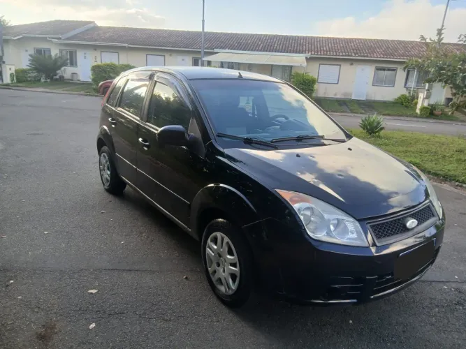 Ford Fiesta SE 1.6 8V Flex 5P 2014