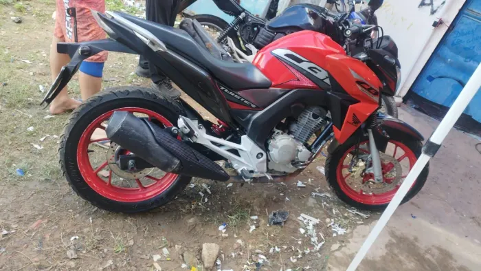 Vendo cb Twister 250