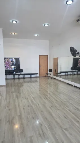 ?Sala para manicure ou podologia?