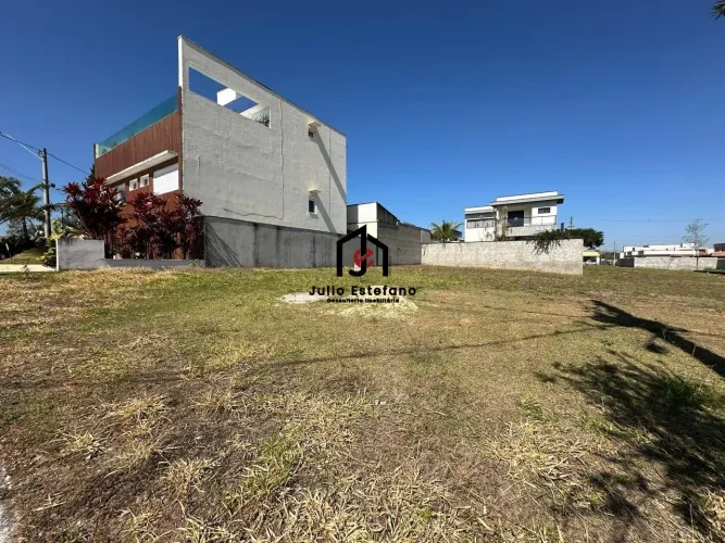 Terreno Declive de 420,00 m² no Village Splendore em Pindamonhangaba