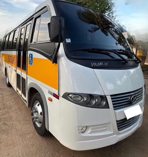 Volare v8 escolar/26 lugares/2010