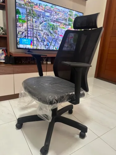 Cadeira de Escritório Ergonômica Presidente / Diretor em Tela Mesh