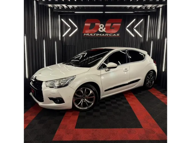 Citroen DS4 1.6 Turbo 16V 5P Aut. 2014