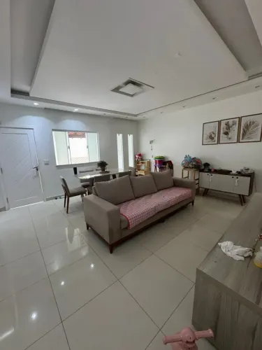 LOCAÇÃO | CASA EM CONDOMÍNIO FECHADO  ALTO DO CALHAU