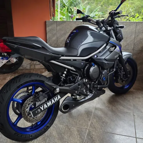 YAMAHA XJ6 2015 NOVA