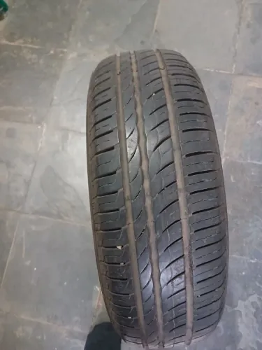 Pneu pirele 175 65 14