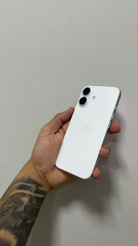 IPHONE 16 128GB GARANTIA APPLE