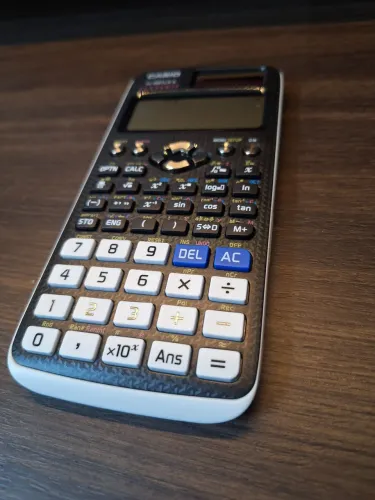Calculadora Científica Casio FX-991LA X + Case Sob Medida