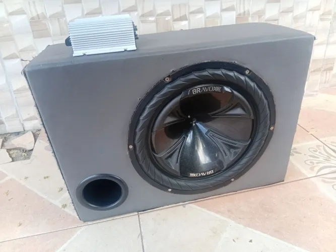 Vendo caixa de som com módulo