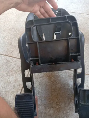 Eu estou vendendo essa cadeirinha