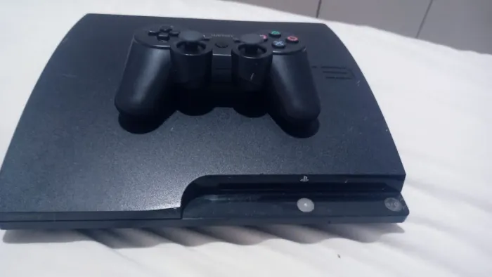 PS3 SLIM + 50 MIL JOGOS + CONTROLE
