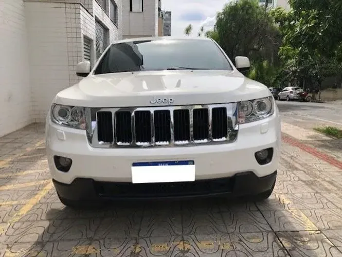 Jeep Grand Cherokee Laredo 3.6 4X4 V6 Aut. 2012