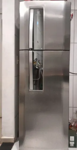 GELADEIRA FROST FREE INOX ELECTROLUX 
