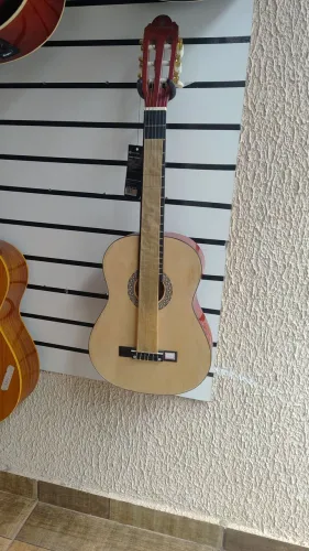 Violão infantil