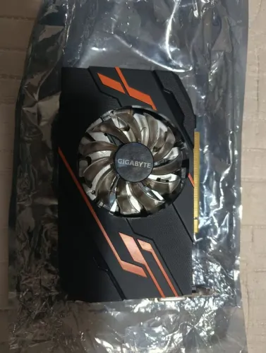 Placa de Video GT 1030, Processador i5-3330, pende memoria ddr3 4gb