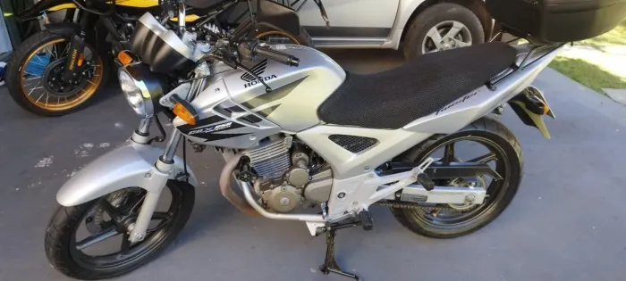 CBX 250 Twister 2007