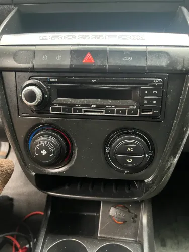 Rádio Original VW 5U0035119 Fox CrossFox Bluetooth USB SD MP3