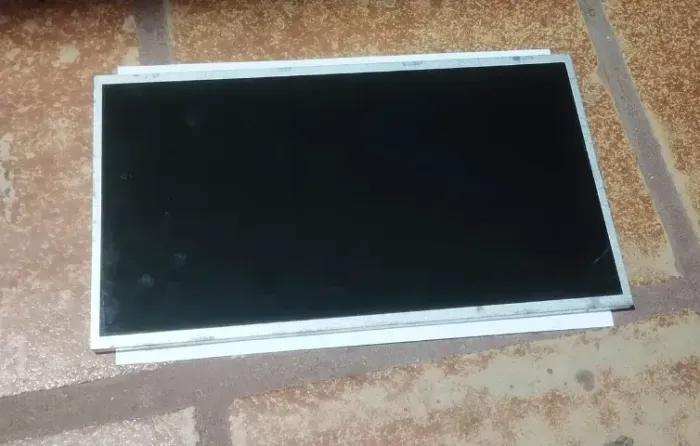 Tela Led 14.0 Notebook Semp Toshiba Sti Infinity Is1414 (Usado)