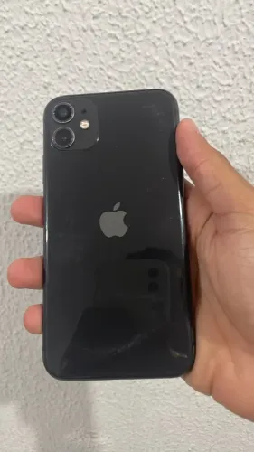 IPHONE 11 PRA SAIR LOGO