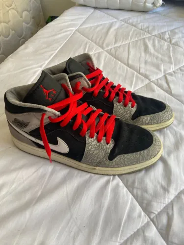 Tenis Air Jordan 1 Mid SE Elephant Toe