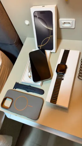 iPhone 16 Pro Max 256GB + Apple Watch SE (2ª Geração) | Excelente estado