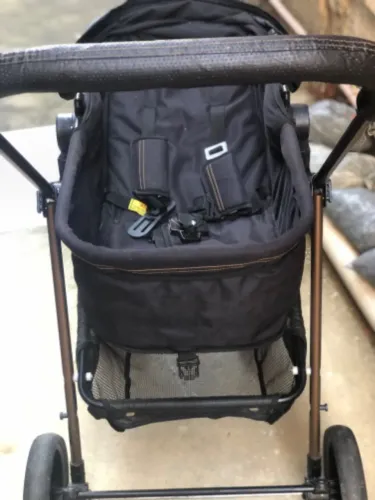 Carrinho de bebê galzerano 