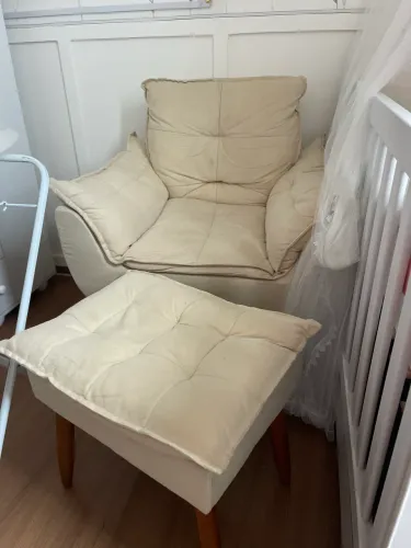 Vendo poltrona+apoio