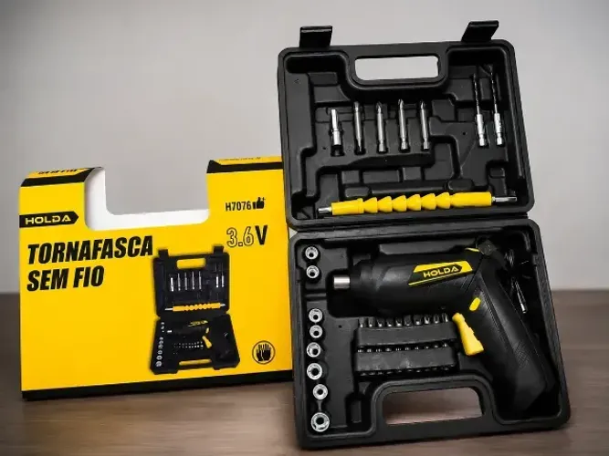 Parafusadeira Sem Fio Nova Holda 3,6V Nova com Kit de Pontas