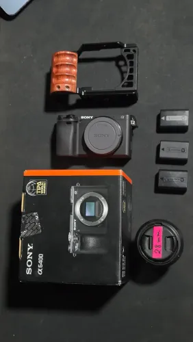 Sony a6400 + acessórios