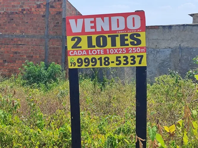 Lotes no Santa Lúcia