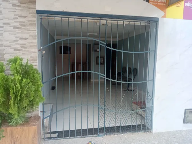 VENDO PORTÃO DE CORRER