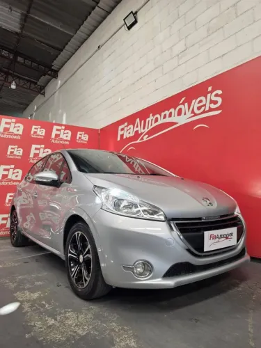 Peugeot 208 Griffe 1.6 Flex 16V 5P Mec. 2014