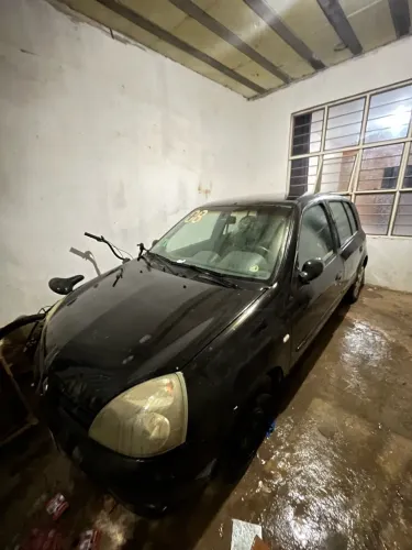Renault Clio Authentique Hi-flex 1.0 16V 5P 2008