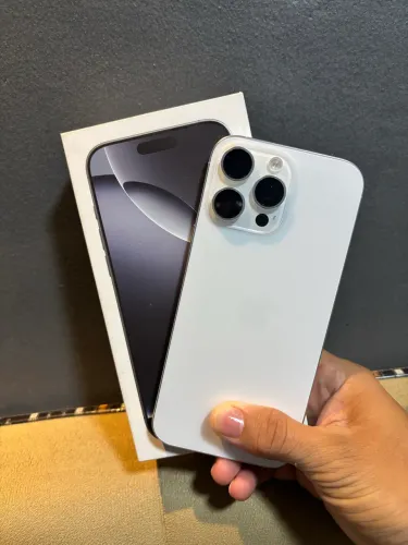 iPhone 16 Pro Max 256GB 