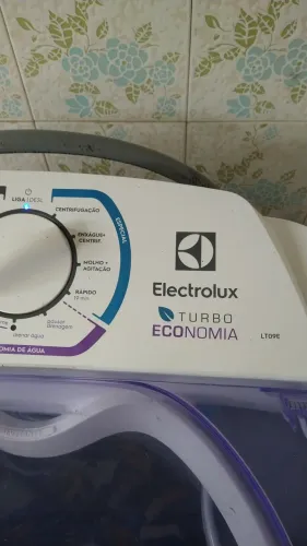 Máquina de lavar roupa 8,5kg