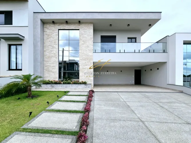 Lindo Sobrado com 3 Suítes e Piscina em Condomínio Fechado em Indaiatuba