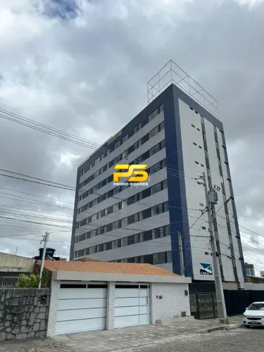 Apartamento com 3 dormitórios à venda, 80 m² por R$ 400.000,00 - Bairro dos Estados - João