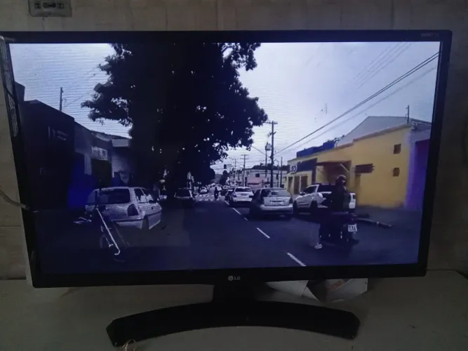TV 32 smart