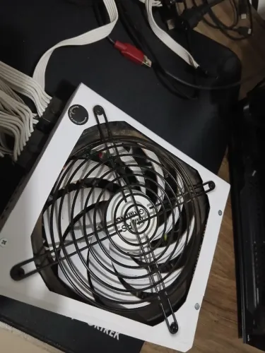 Fonte Mars Gaming MPZE750M 750W Full Modular 200-240V - 80 Plus Silver