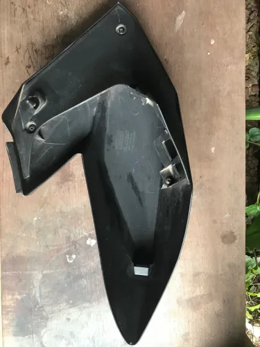 Aba lateral moto fan 160 modelo 2018