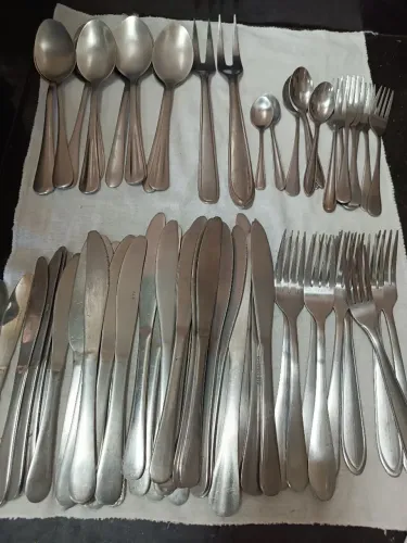 Talheres de inox 65 peças