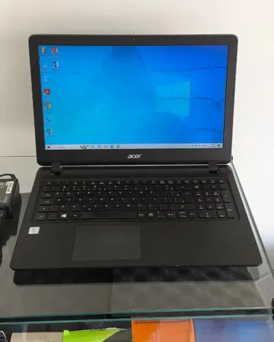 Acer Aspire ES1-572 Notebook i3 6ª Geração 4GB RAM SSD 128GB Tela 15,6" HD